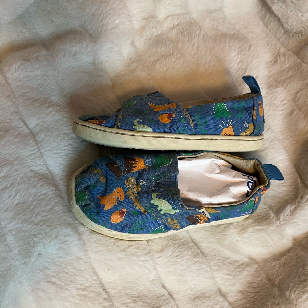Toms Unisex Toddler Sz 10 Blue Dino Canvas Hook Loop Close Casual Jurassic Shoes